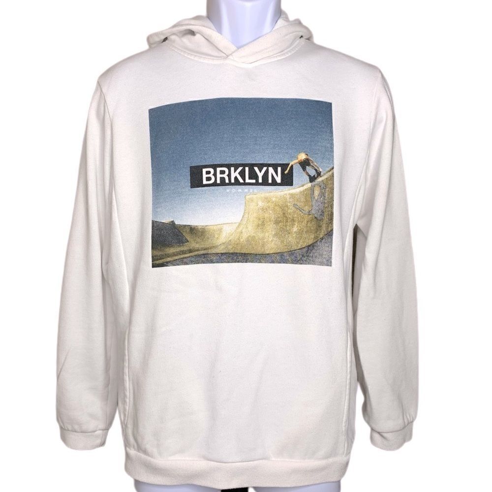 GRAPHIC skateboard Brklyn hoodie size M